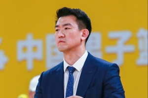 王博：第一场大家还是有点紧张 这2天主要是给球员心理上放松一点