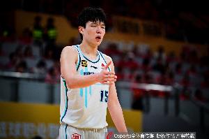 首次进入ESPN榜单！ESPN选秀模拟排名更新：杨瀚森59位被火箭选中